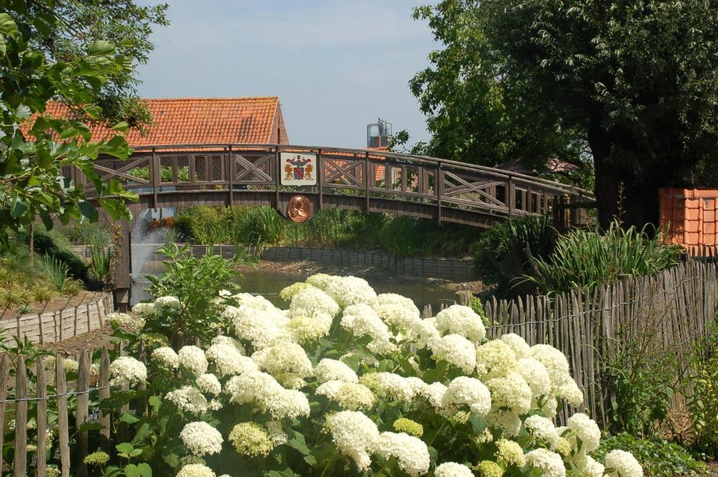 B&B De Rentmeesterhoeve Reningelst Eksteriør bilde