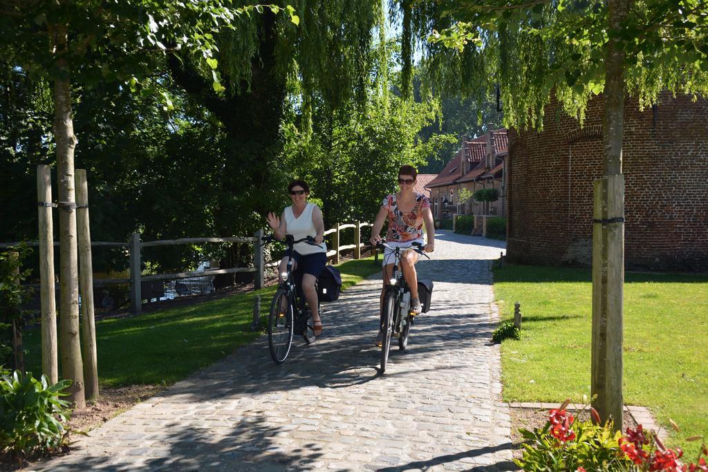 B&B De Rentmeesterhoeve Reningelst Eksteriør bilde